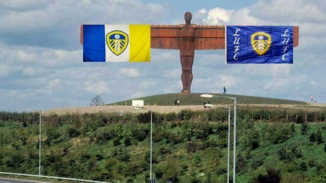 Old one but a good one, dad's got his ladders out again. MOT